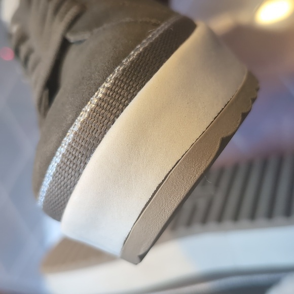 Dr. Scholl's original collection Fleece slip on shoe Size 8M - Picture 9 of 11